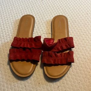 AE sandals